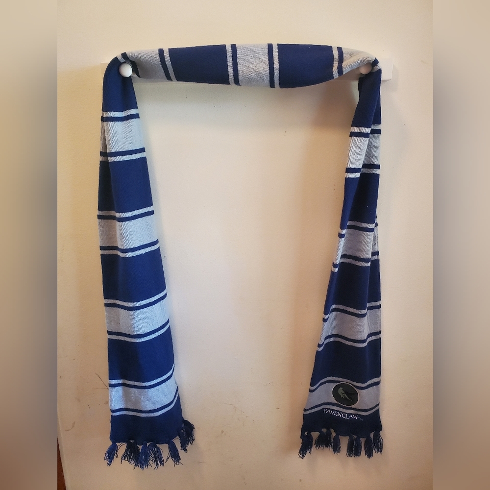 Harry Potter Ravenclaw scarf